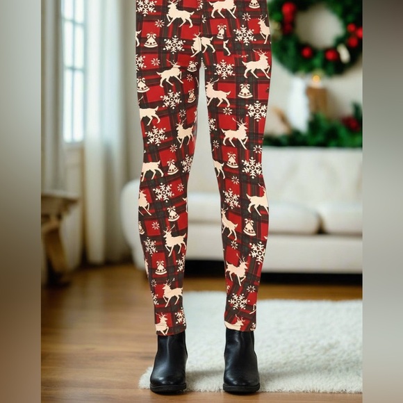 S NEW Girls Christmas Red Plaid Reindeer Leggings, Luxury Soft Yoga Pants - Picture 4 of 10